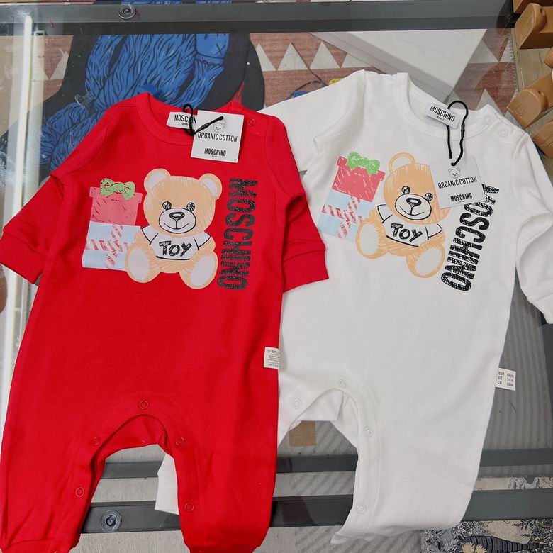 Moschino sz59 66 73 80 85 90 139